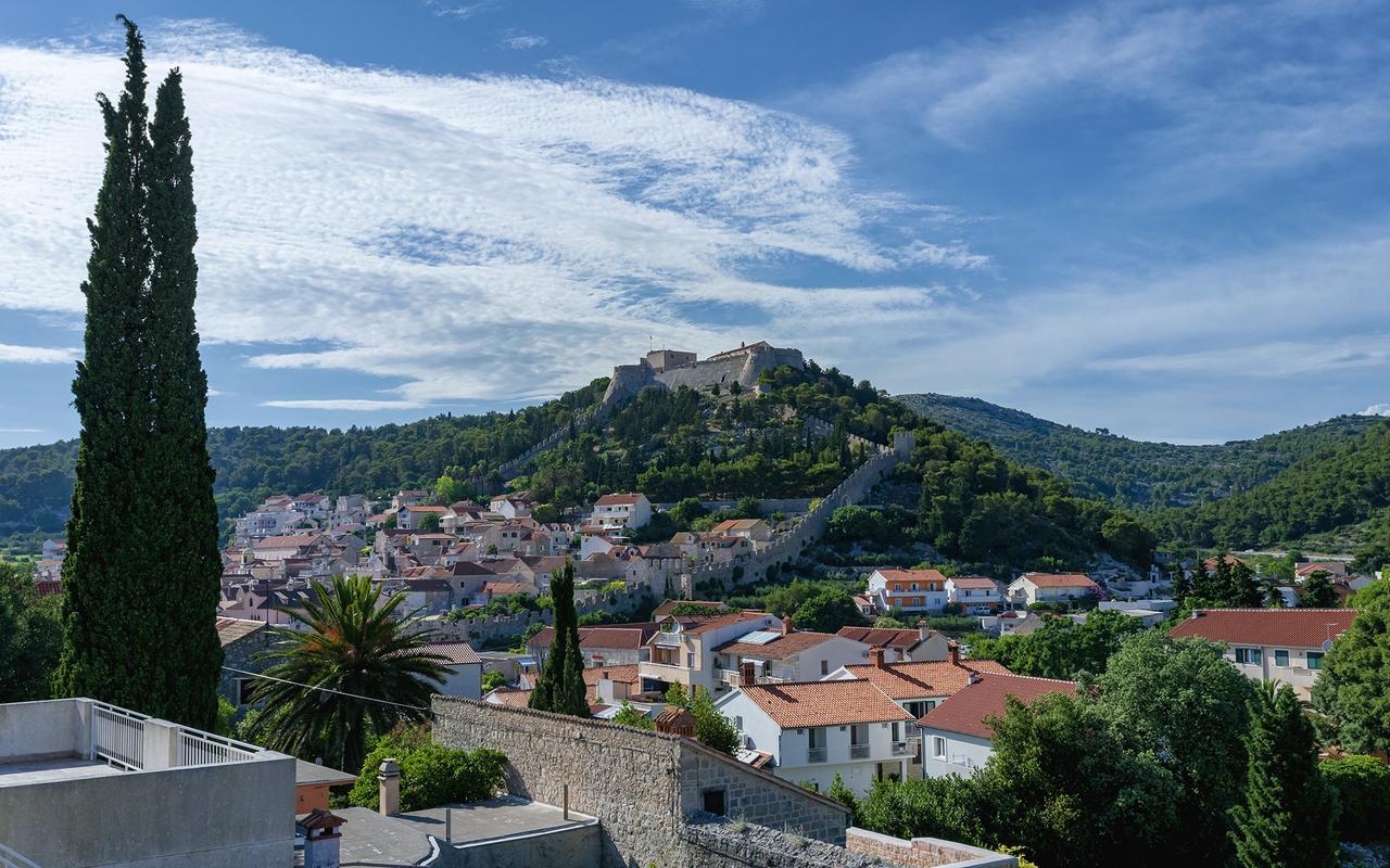 King'S Landing - Hvar ฮวาร์ ภายนอก รูปภาพ